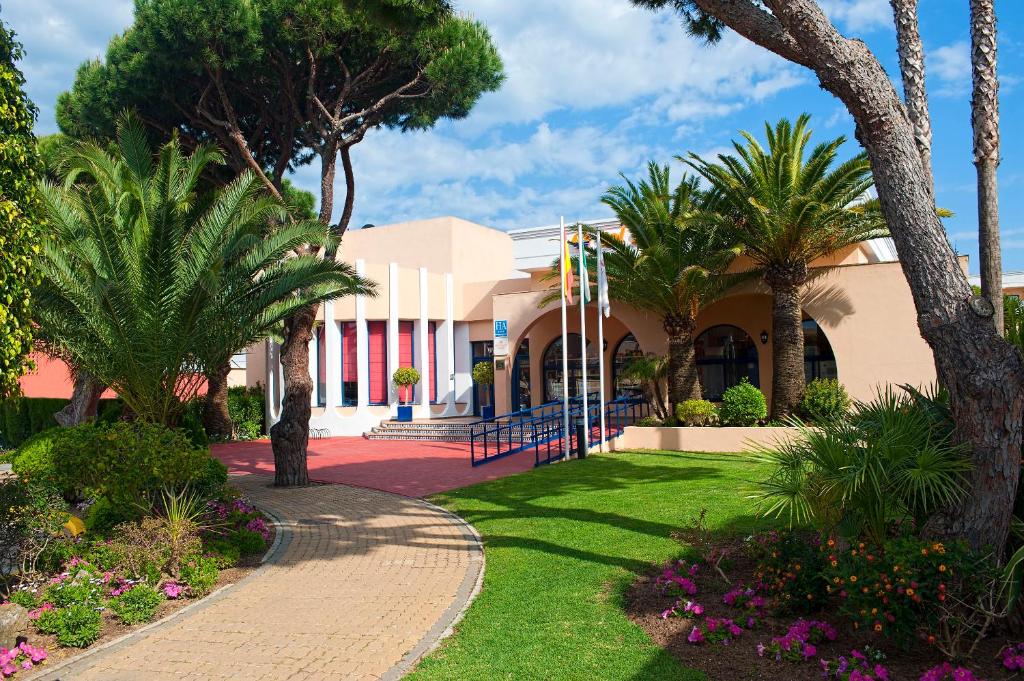 Sol Sancti Petri Aparthotel, Chiclana de la Frontera ...