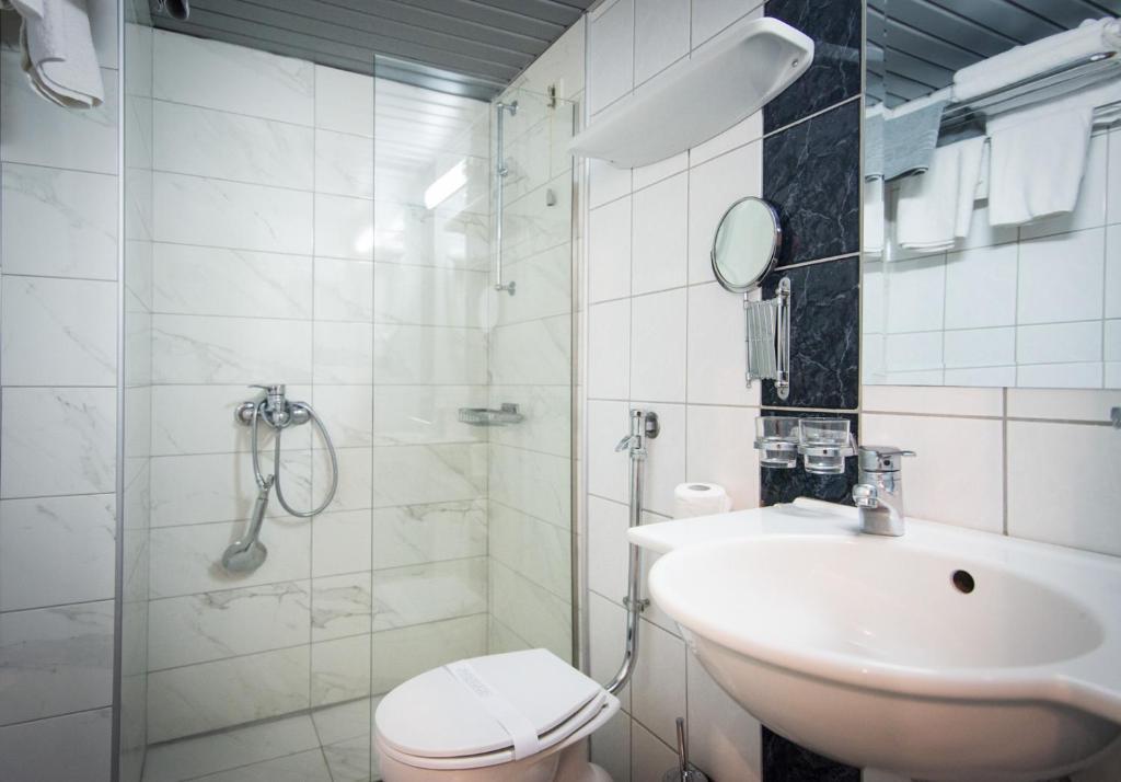 Koupelna v ubytování Hotel Metropol