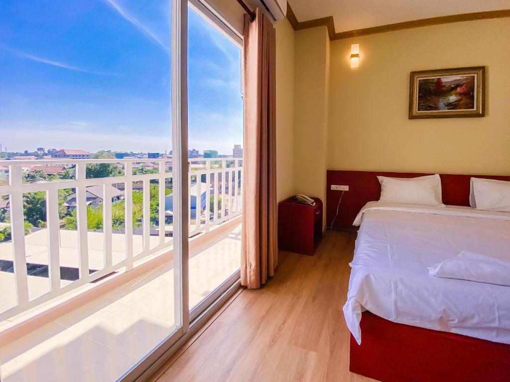 Gallery image of Douangpraseuth Hotel in Vientiane
