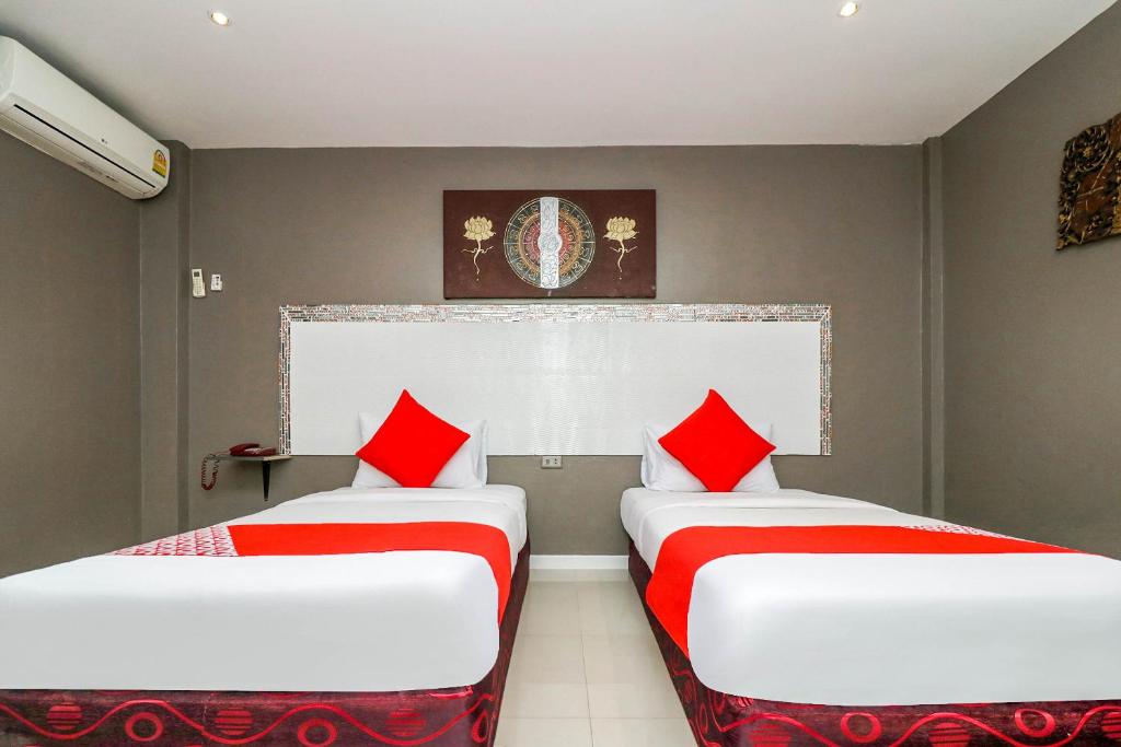 Natural Beach Hotel Pattaya - Resim 44