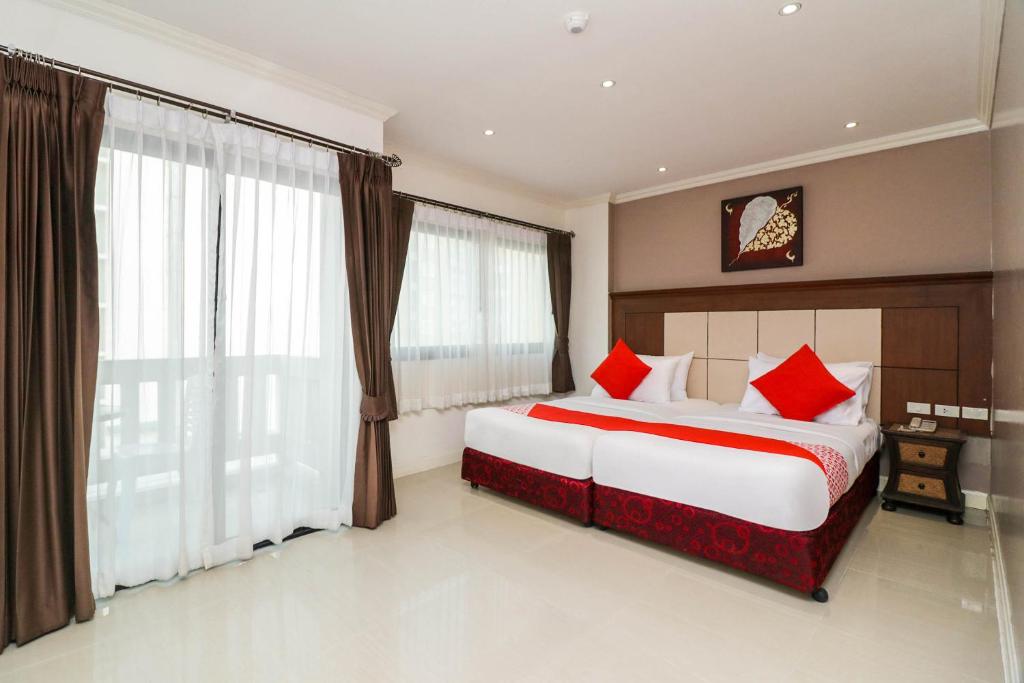 Natural Beach Hotel Pattaya - Resim 12