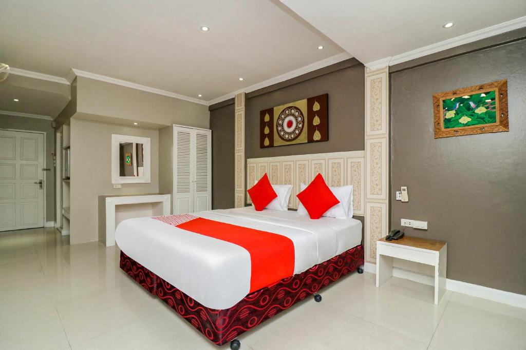 Natural Beach Hotel Pattaya - Resim 2