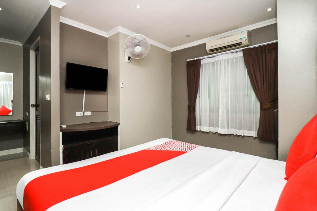 Natural Beach Hotel Pattaya - Resim 37