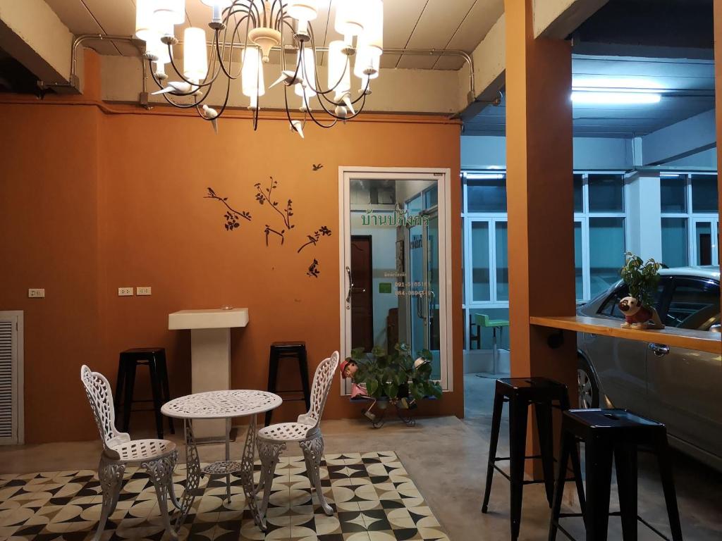 Posezení v ubytování Papangkorn House