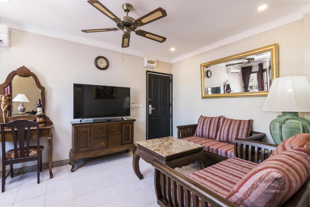 The Ambiance Hotel - Resim 17