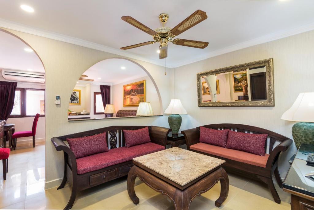 The Ambiance Hotel - Resim 11