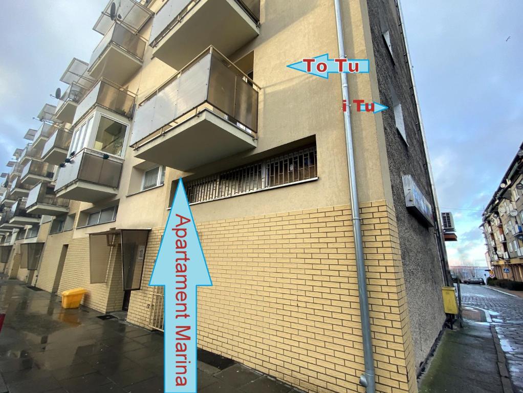 Marina Apartament - Apartamento De Dos Habitaciones Con Balcón