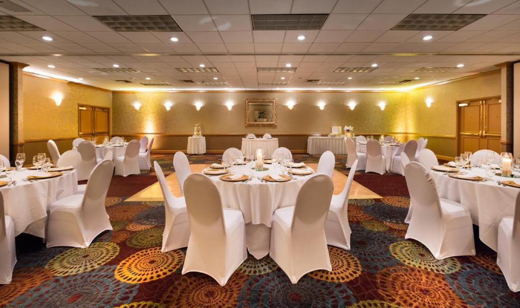 Holiday Inn Resort Galveston - On The Beach by IHG photo