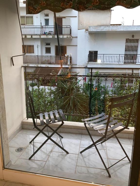 A balcony or terrace at Treasure cosy flat