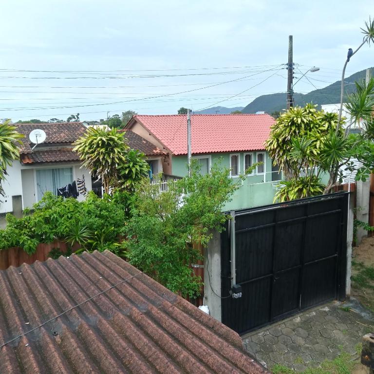  Casa no rio vermelho
