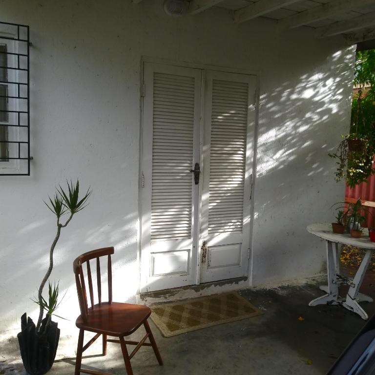  Casa no rio vermelho