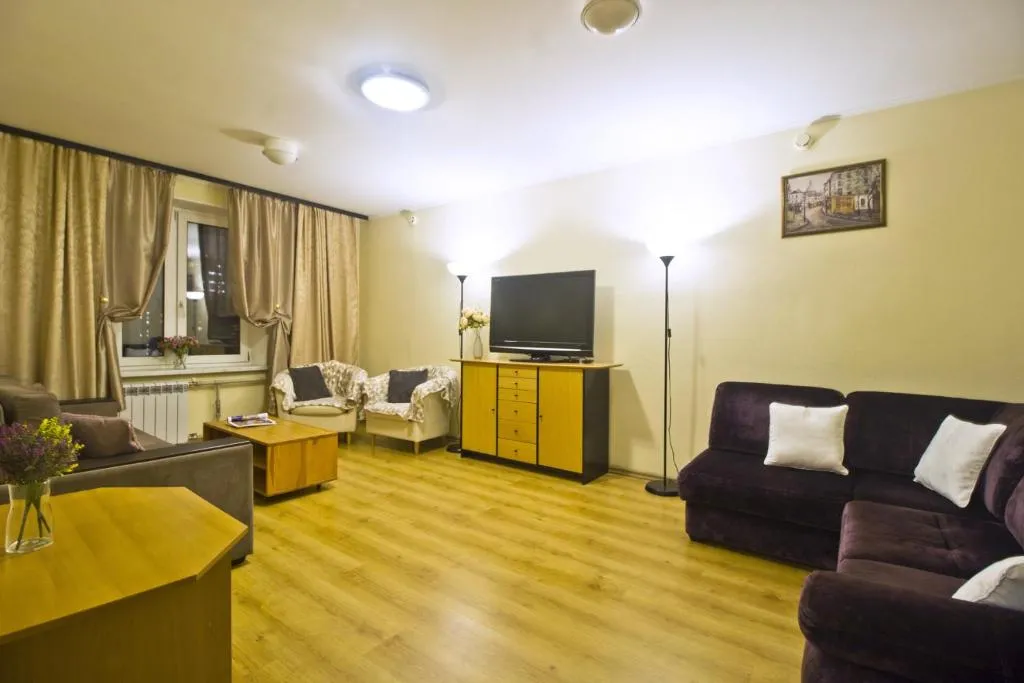 LAFLATS Dokuchaev 3room, Moscova, Rusia