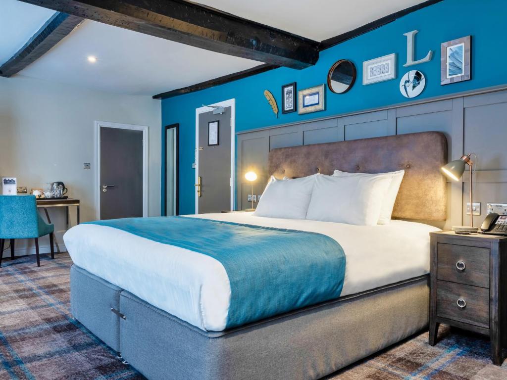The Feathers Hotel - 