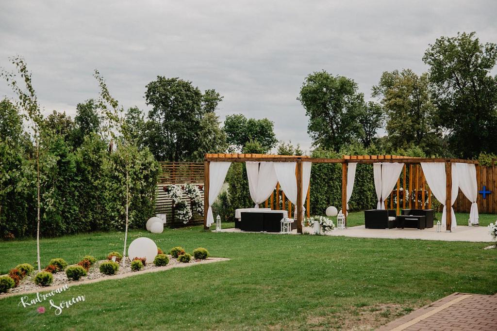 Zahrada ubytování Hotel Sulbin