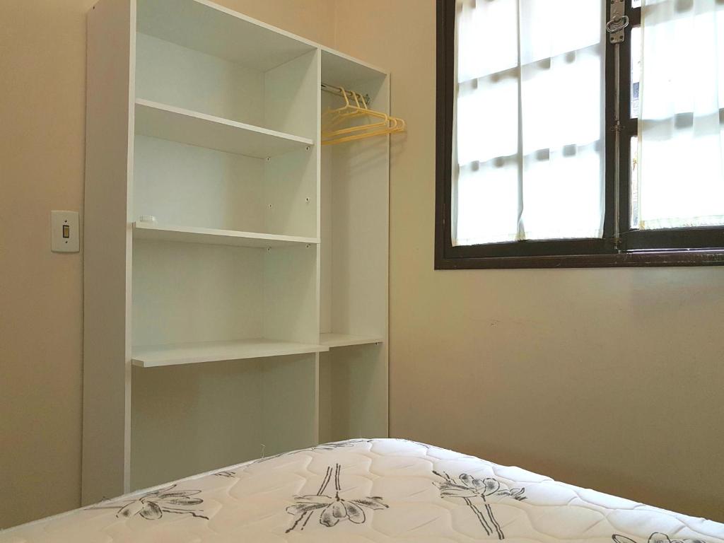  RESIDENCIAL COM CASAS DE 3 DORM