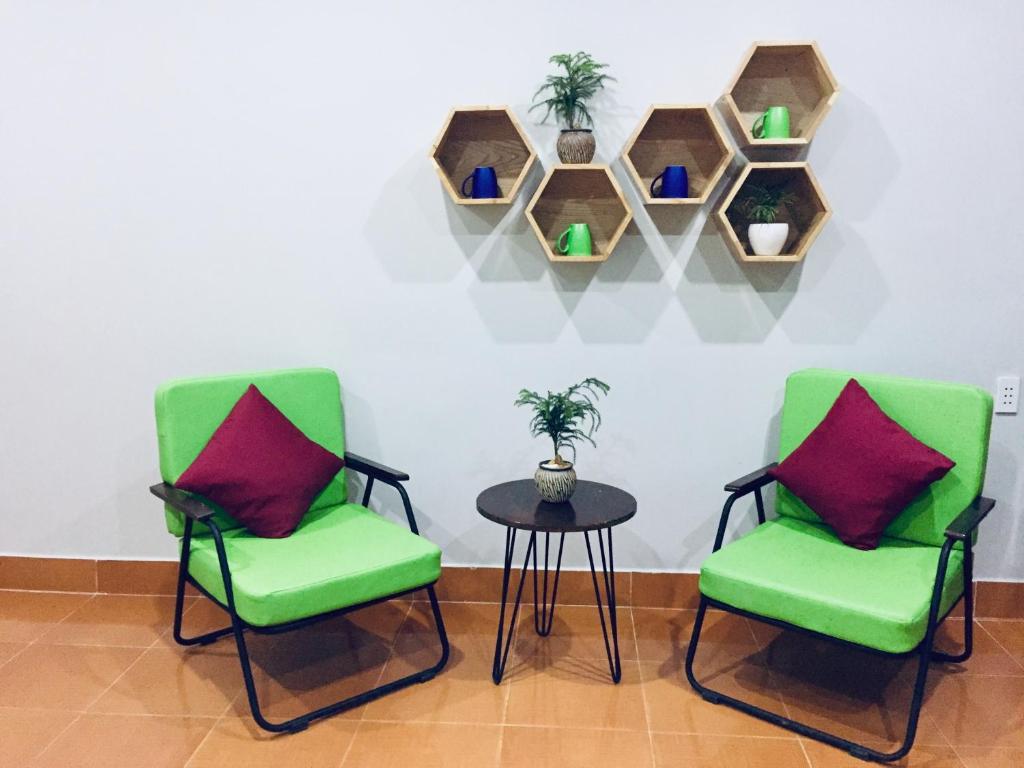 Eden House & Coffee Con Dao - 2