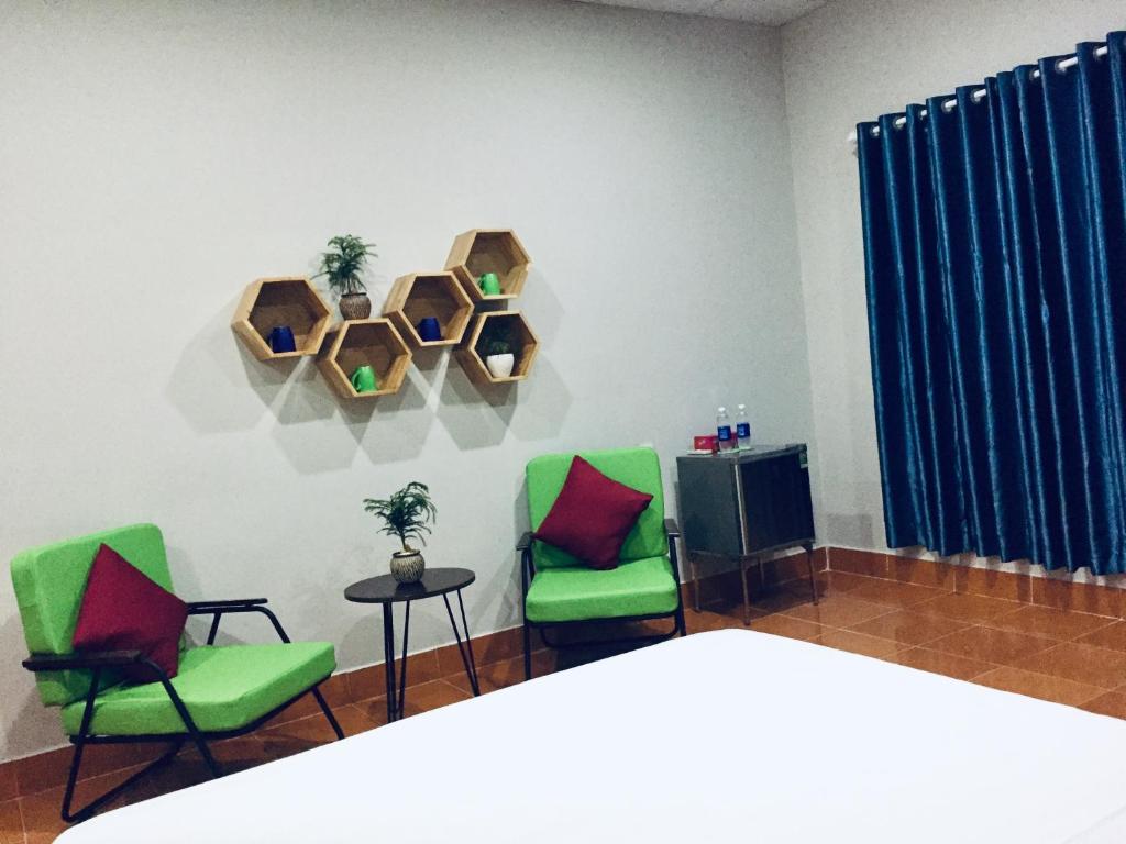 Eden House & Coffee Con Dao - 3