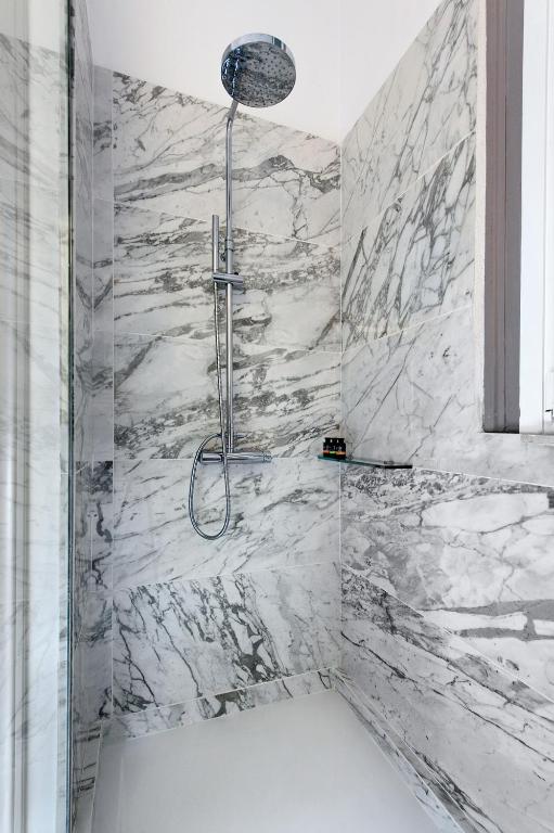 Acropolis TownHouseCo Suites - 10