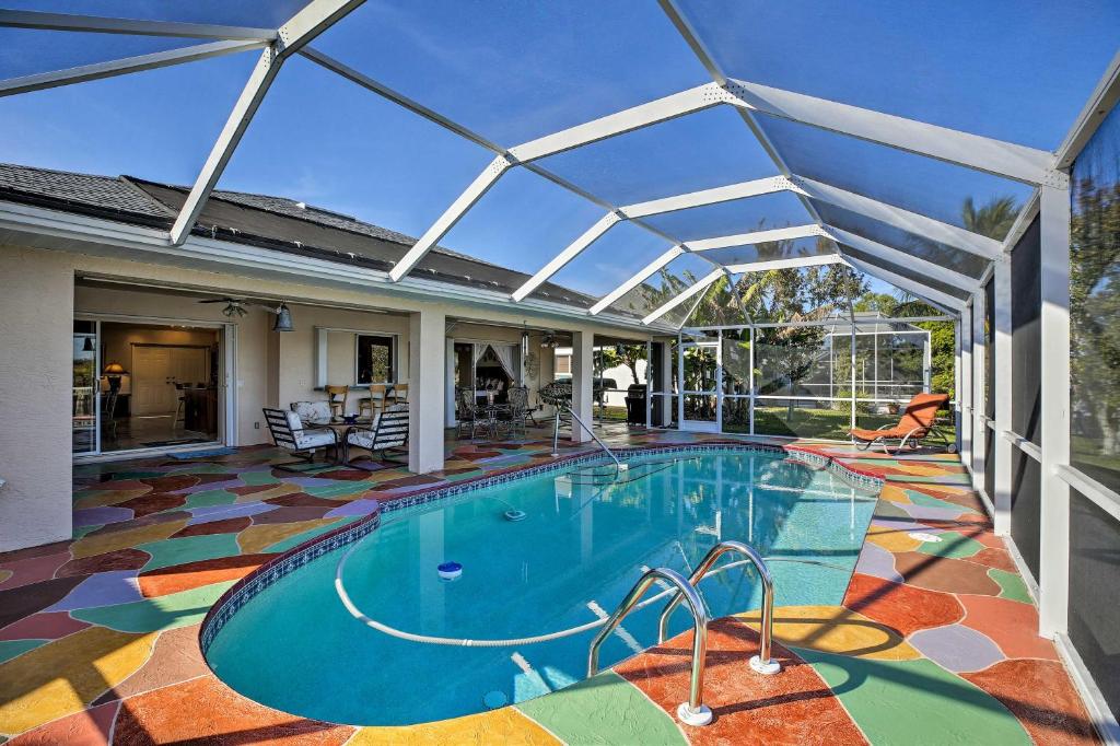 CanalView Home with Lanai in Cape Coral!, Cape Coral (updated prices 2025)
