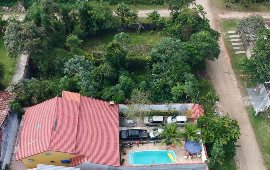  Casa com Piscina e Salão de Jogos a 500m da praia