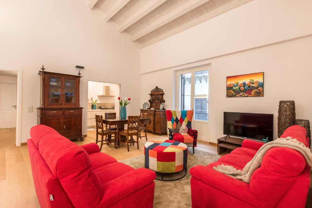 Posedenie v ubytovaní Magione Apartment with Terrace by Wonderful Italy