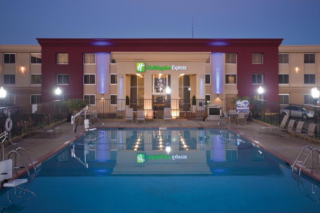 Holiday Inn Express San Francisco Airport South, an IHG Hotel - 