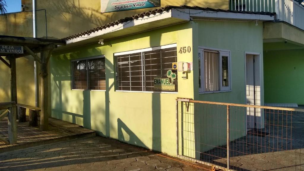  Pousada Emanuel