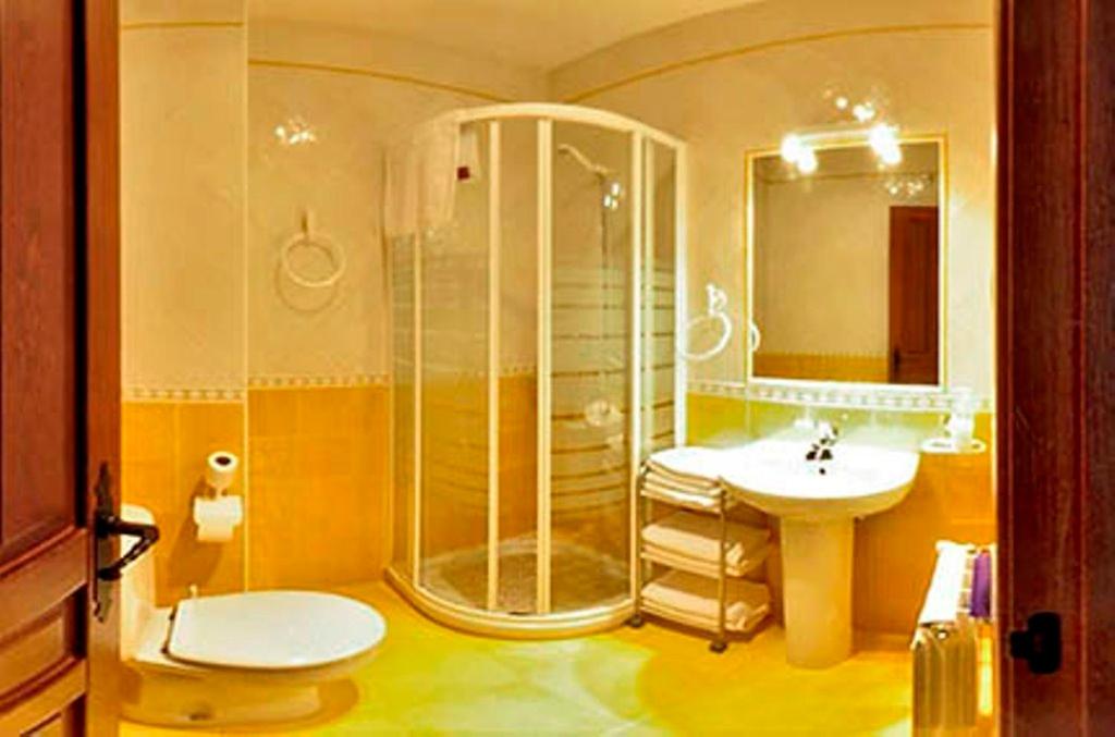 Kúpeľňa v ubytovaní El Mirador Apartamentos