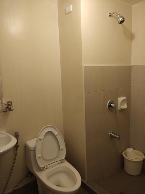 Koupelna v ubytování Avida Atria Khalexa's Place Iloilo