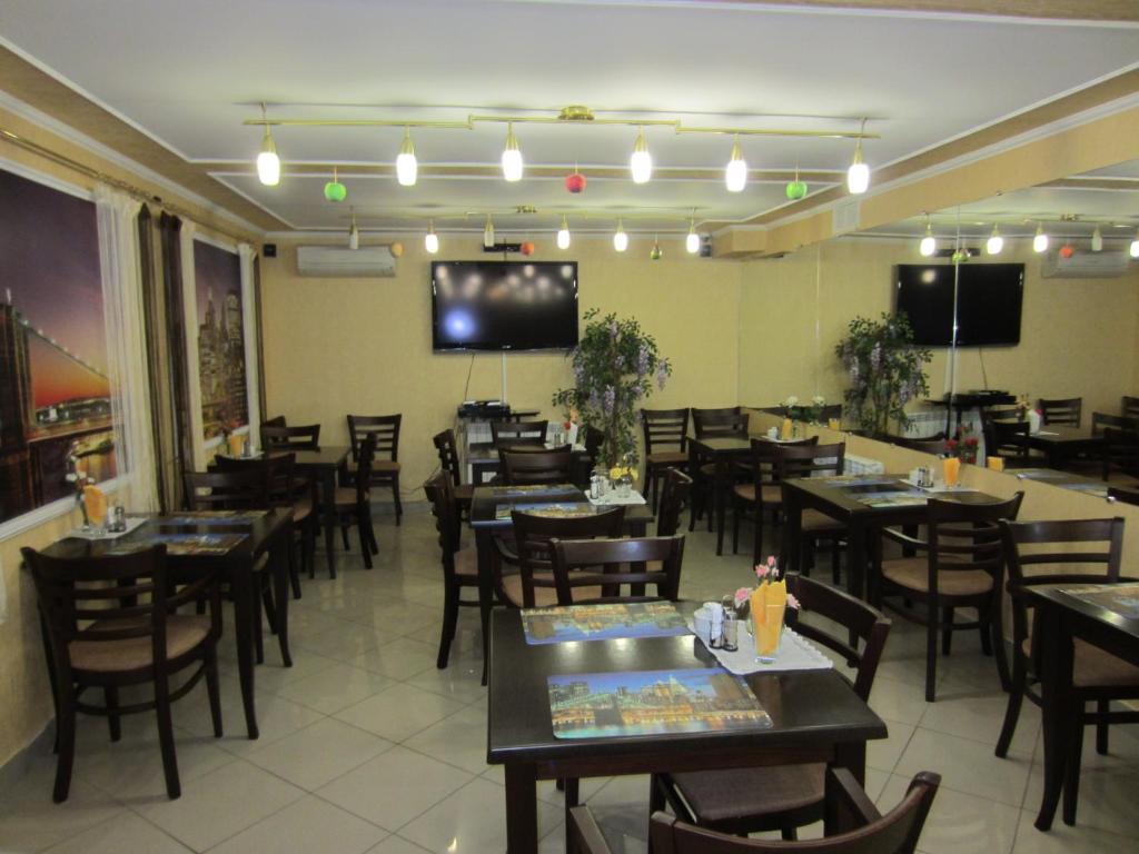 Guvest gostinitsa moskva ru. Боровая 2 ханты мансийск. Гостиница борей. Гостиница борей. Гостиница борей ханты-мансийск.