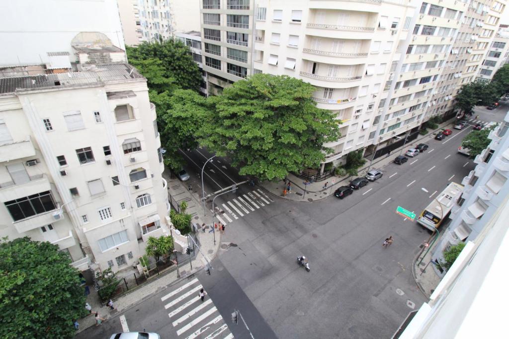  CaviRio - BR1029 Stylish in Copacabana Beach