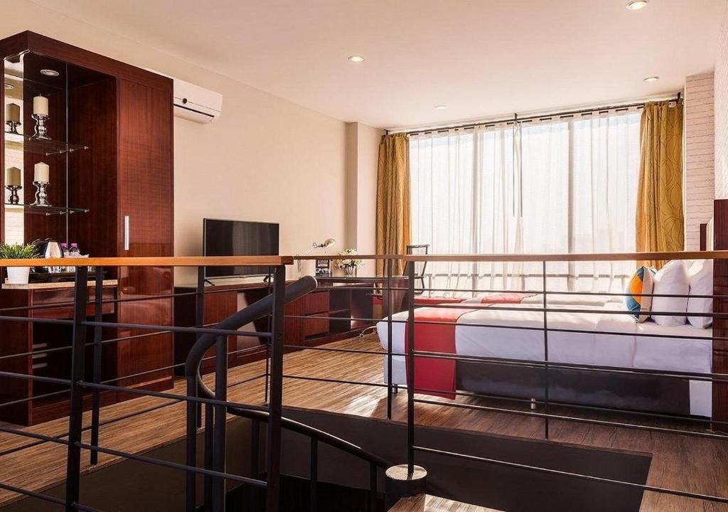 Ratchada Point Hotel - Resim 32