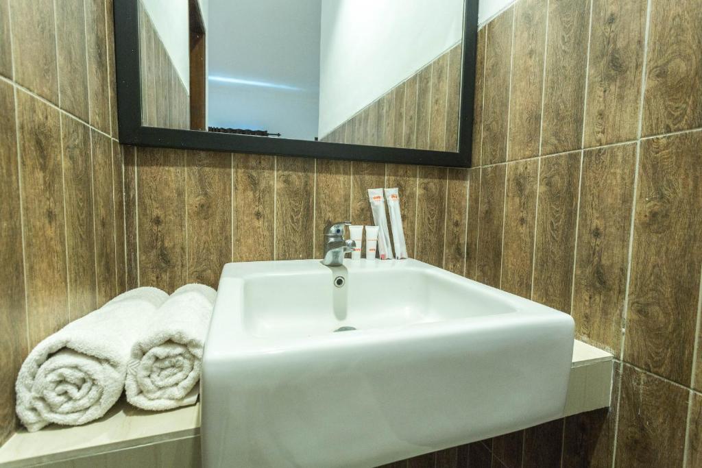Koupelna v ubytování Hotel Bumi Aditya