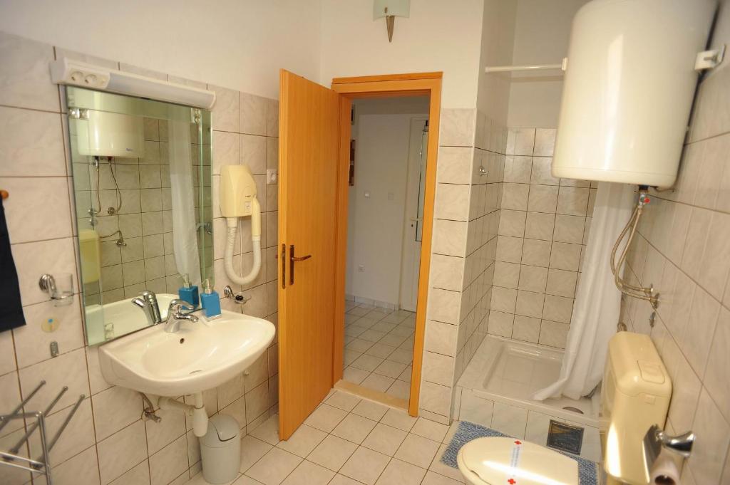 Koupelna v ubytování Villa Anni