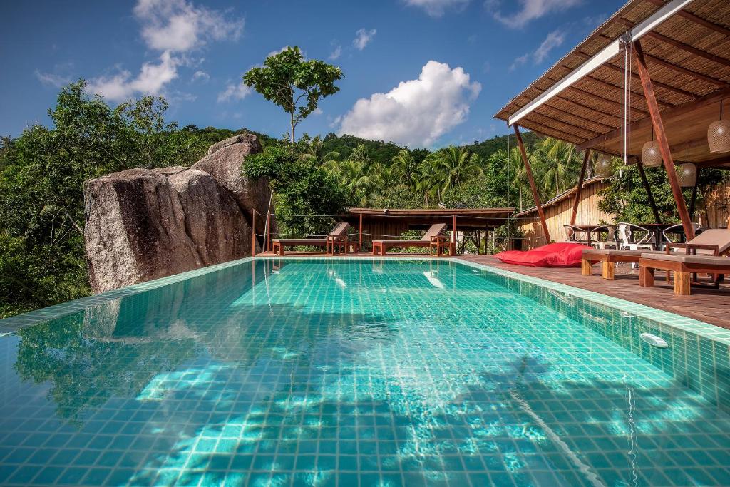 Bazén v ubytování Ecotao Lodge nebo v jeho okolí
