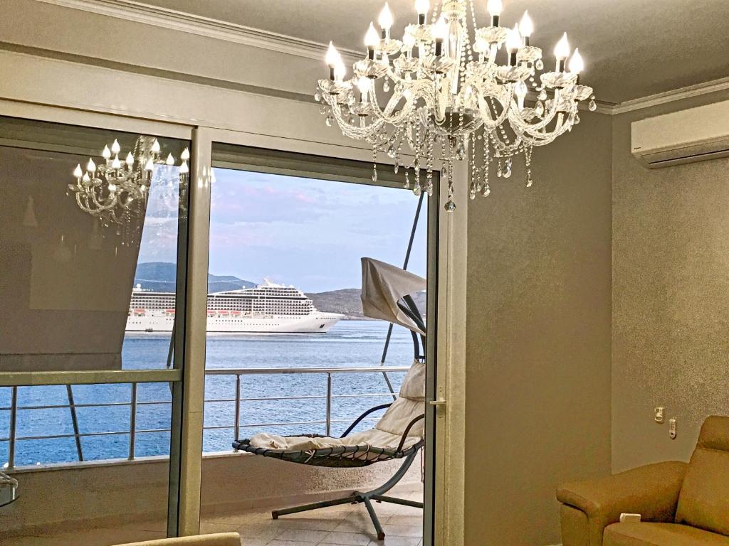 Royal Queen and King Luxury apartment - Image 10