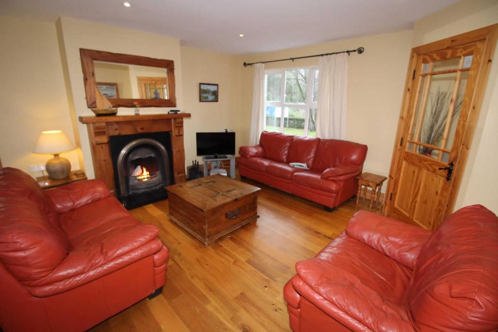 Posezení v ubytování Rathmullan Holiday Homes