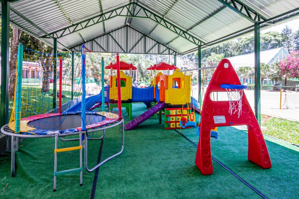 Herní místnost nebo prostor pro děti v ubytování Hotel Nacional Inn Foz do Iguaçu