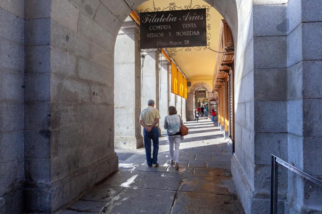 Luxury Belmont Puerta del Sol vendégei