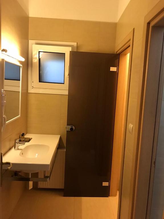 Koupelna v ubytování Methexis Boutique Hotel