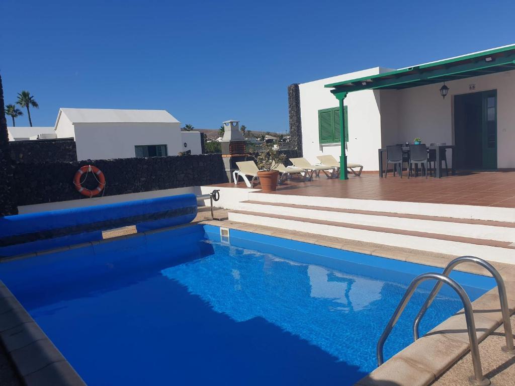 Gallery image of Villa Mili in Playa Blanca