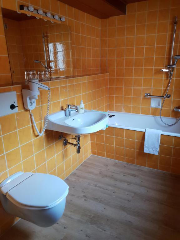 Koupelna v ubytování Gästehaus Wallner