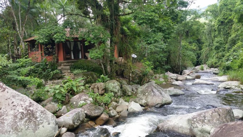  casa na cachoeira