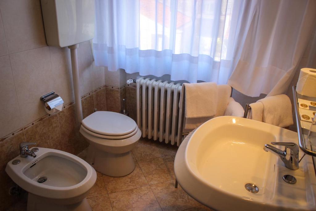 Koupelna v ubytování Hotel Centrale