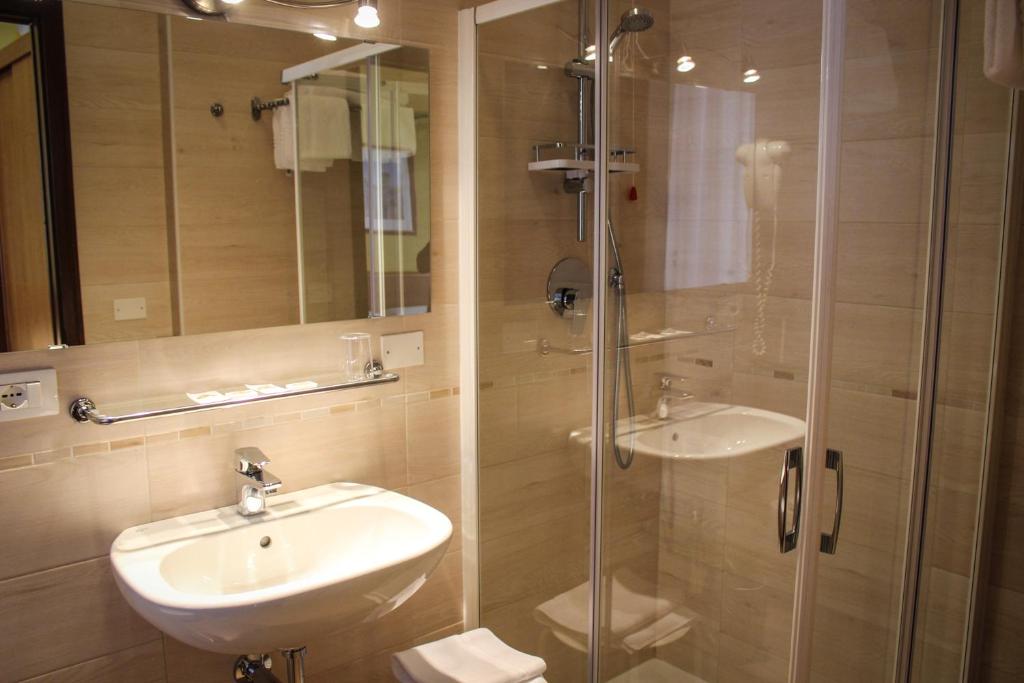 Koupelna v ubytování Hotel Centrale