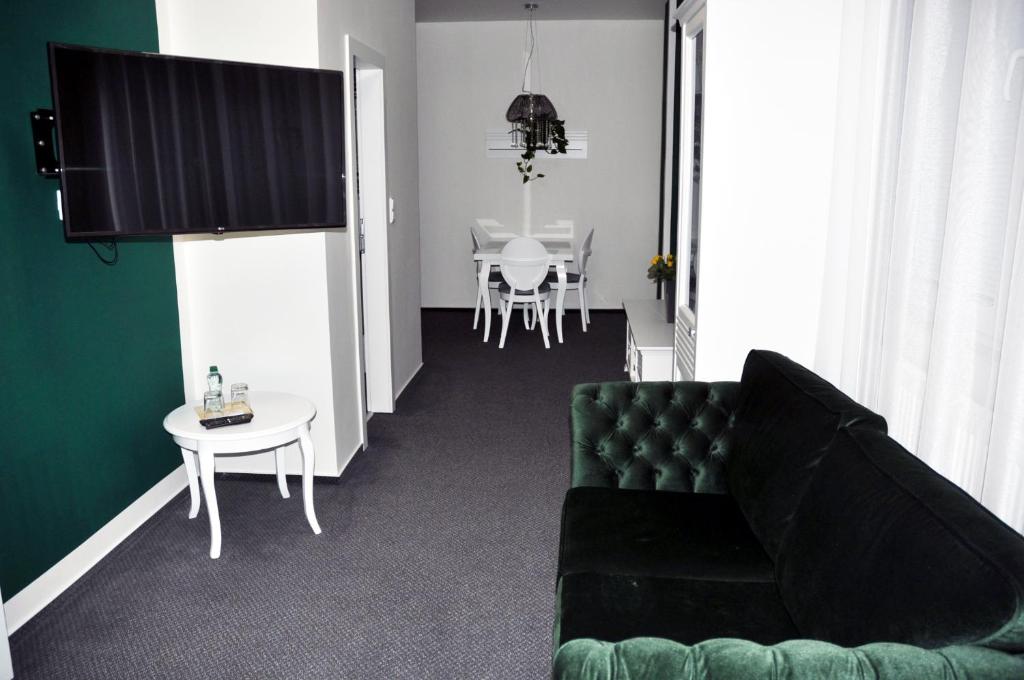 Istumisnurk majutusasutuses Hotel Steiger