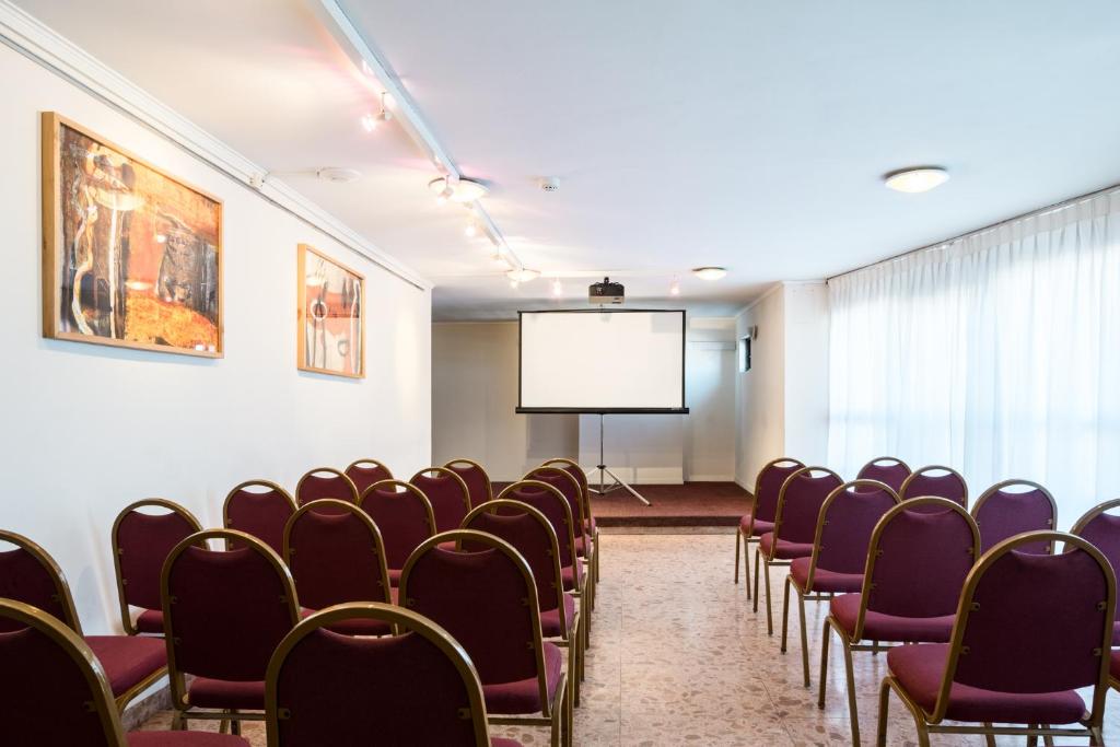 Konferenční prostory v ubytování Alfa Suites - Montevideo