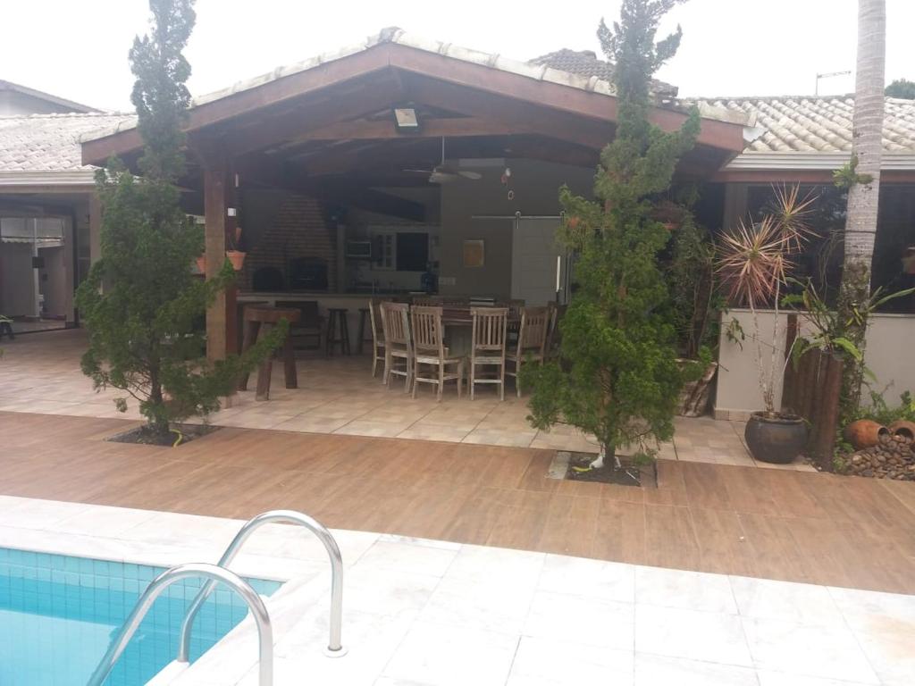  NOSSO ESPAÇO RETIRO ESPIRITUAL E DESCANSO Suites com piscina