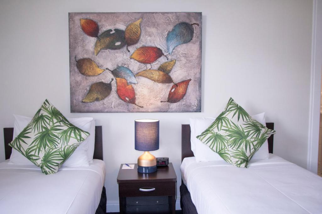 Hotel Waterloo & Backpackers - Resim 17