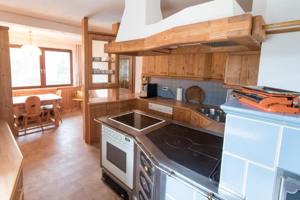 Kuchyň nebo kuchyňský kout v ubytování Apartmenthaus AMELIE
